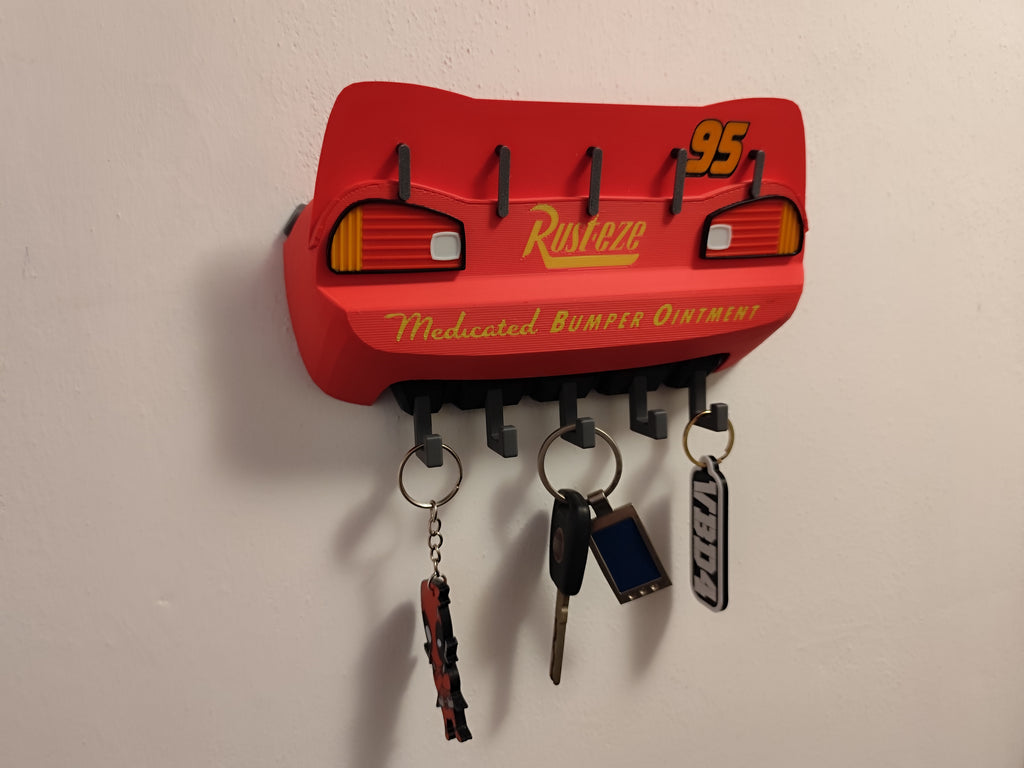 3D Printed Lightning McQueen Racing Car Wall Key Holder | Automotive Key Organizer with 5 keys