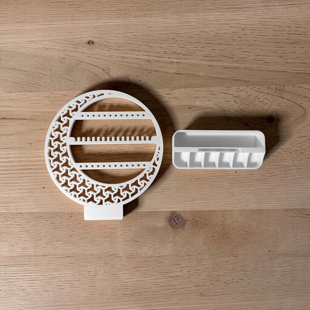3D Printed Moon Jewelry Holder