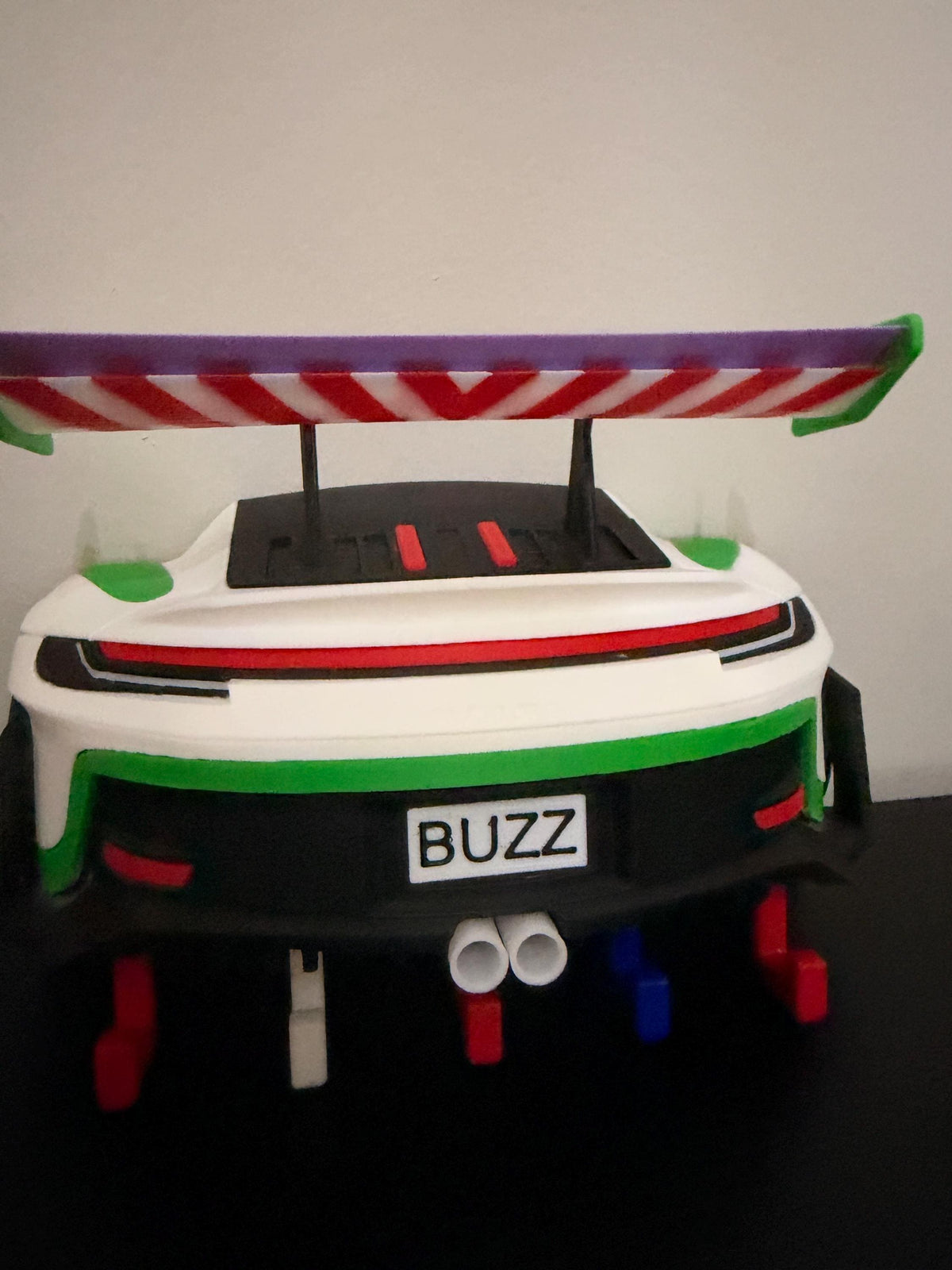 Toy Story GT3 RS Key Holder | 3D Printed Porsche Wall Hanger (Buzz Lightyear Colors) - product photo 5