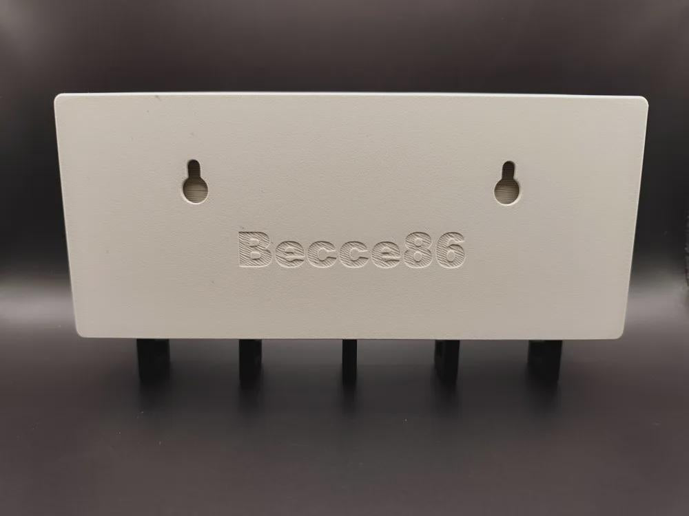 Retro NES Controller Key Holder | 3D Printed Gamer Wall Rack (5 Hooks) - product photo 3