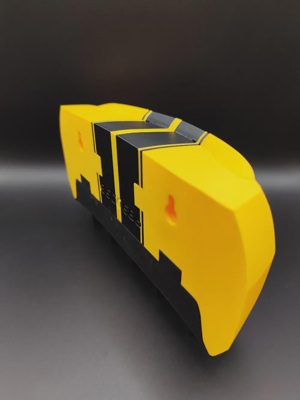 Transformers Bumblebee Key Holder | 3D Printed Yellow Muscle Car Wall Rack (5 Hooks) - product photo 7