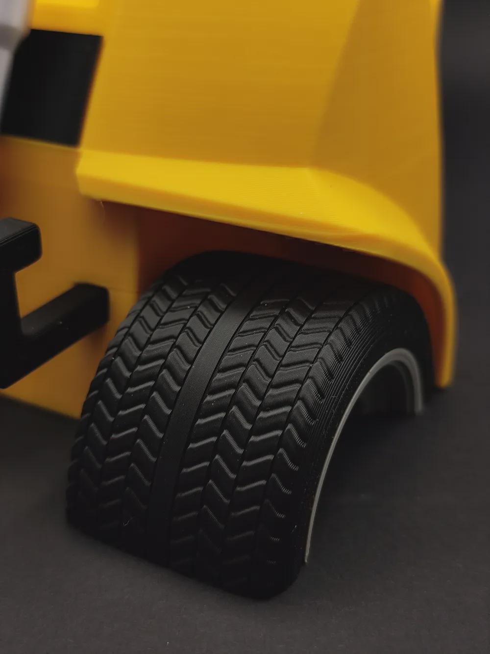 Countach-Inspired 3D Printed Key Holder | Customizable Sports Car Garage Decor - product photo 3