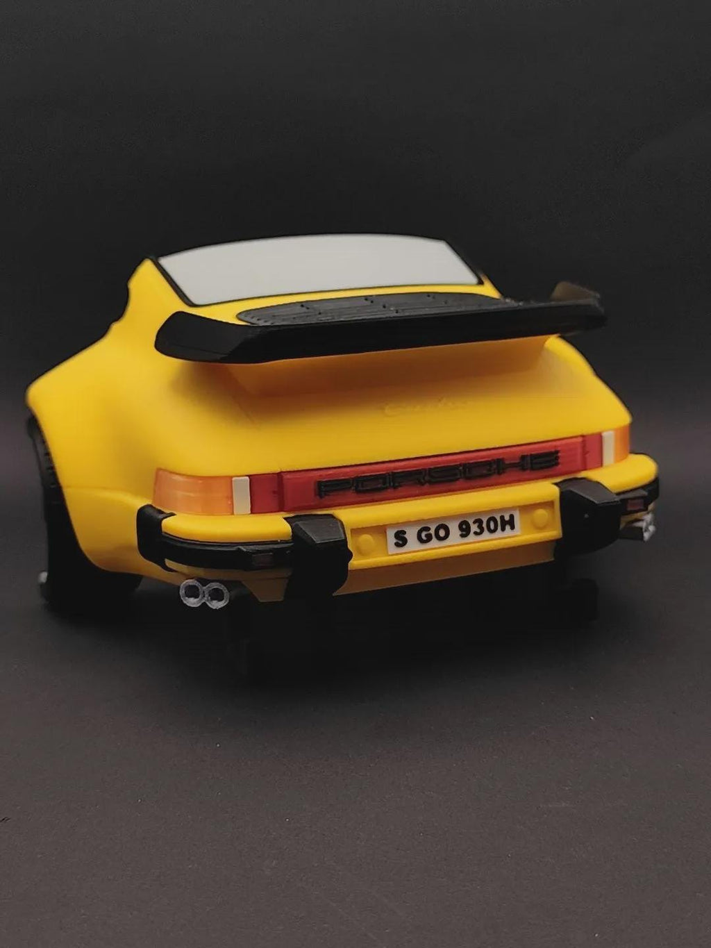 911 Turbo inspired 3D printed automotive wall key hanger, product image 6 of 10 by A&S Studio