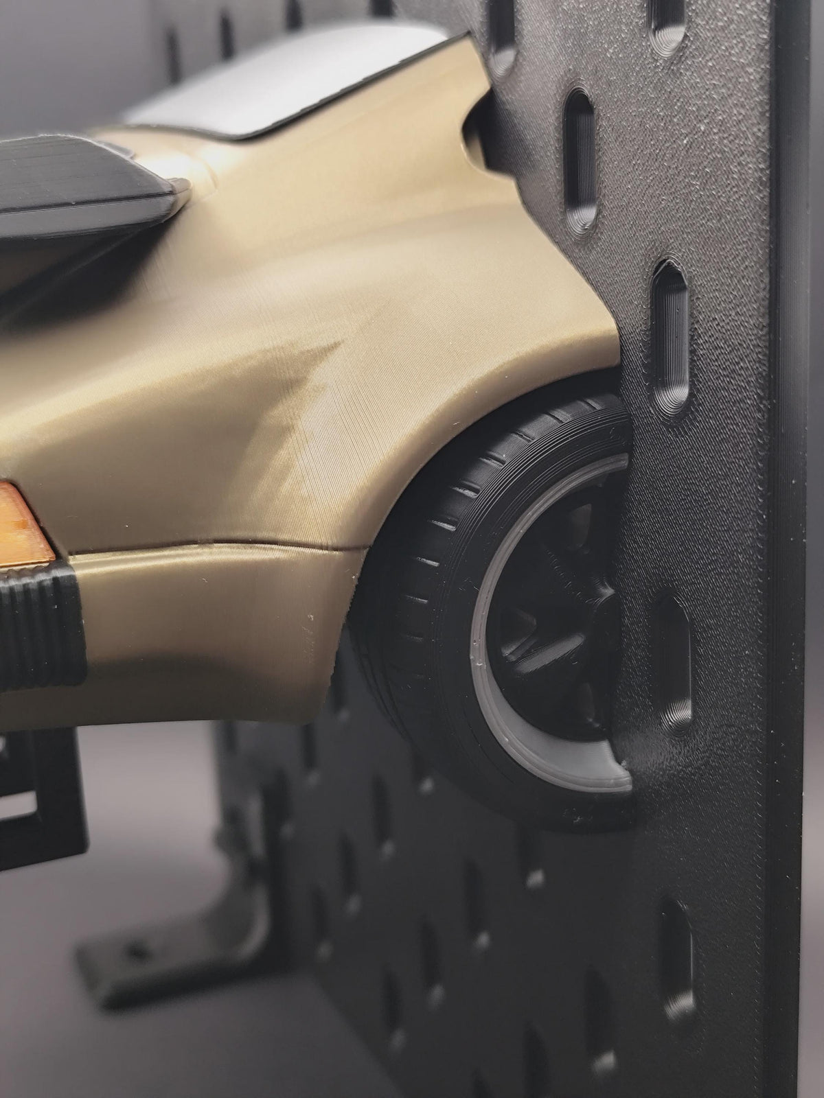 911 Turbo inspired 3D printed automotive wall key hanger, product image 8 of 10 by A&S Studio